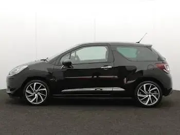 Used DS Automobiles DS3 110 HP (80 kW) 2018 Black Hatchback