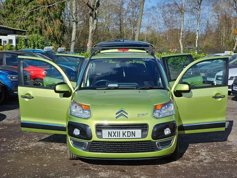 Used Citroën C3 Picasso Exclusive 2011 Green MPV