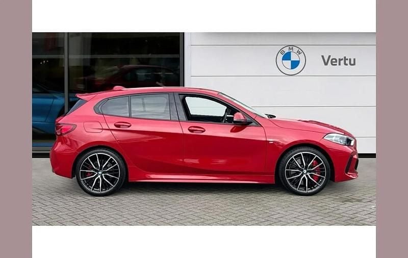 Used BMW 128 Shadowline 265 HP (194 kW) 2023 Red Hatchback