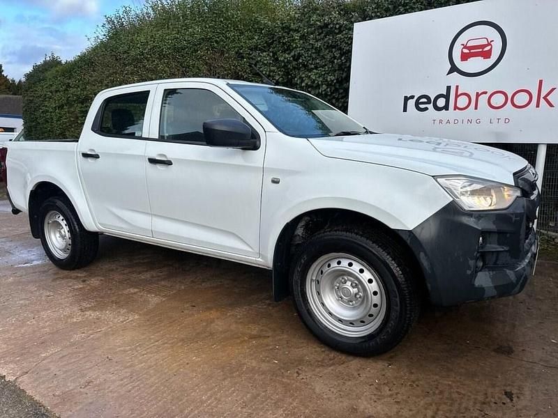 Used Isuzu Pick up 164 HP (120 kW) 2022 White Pickup