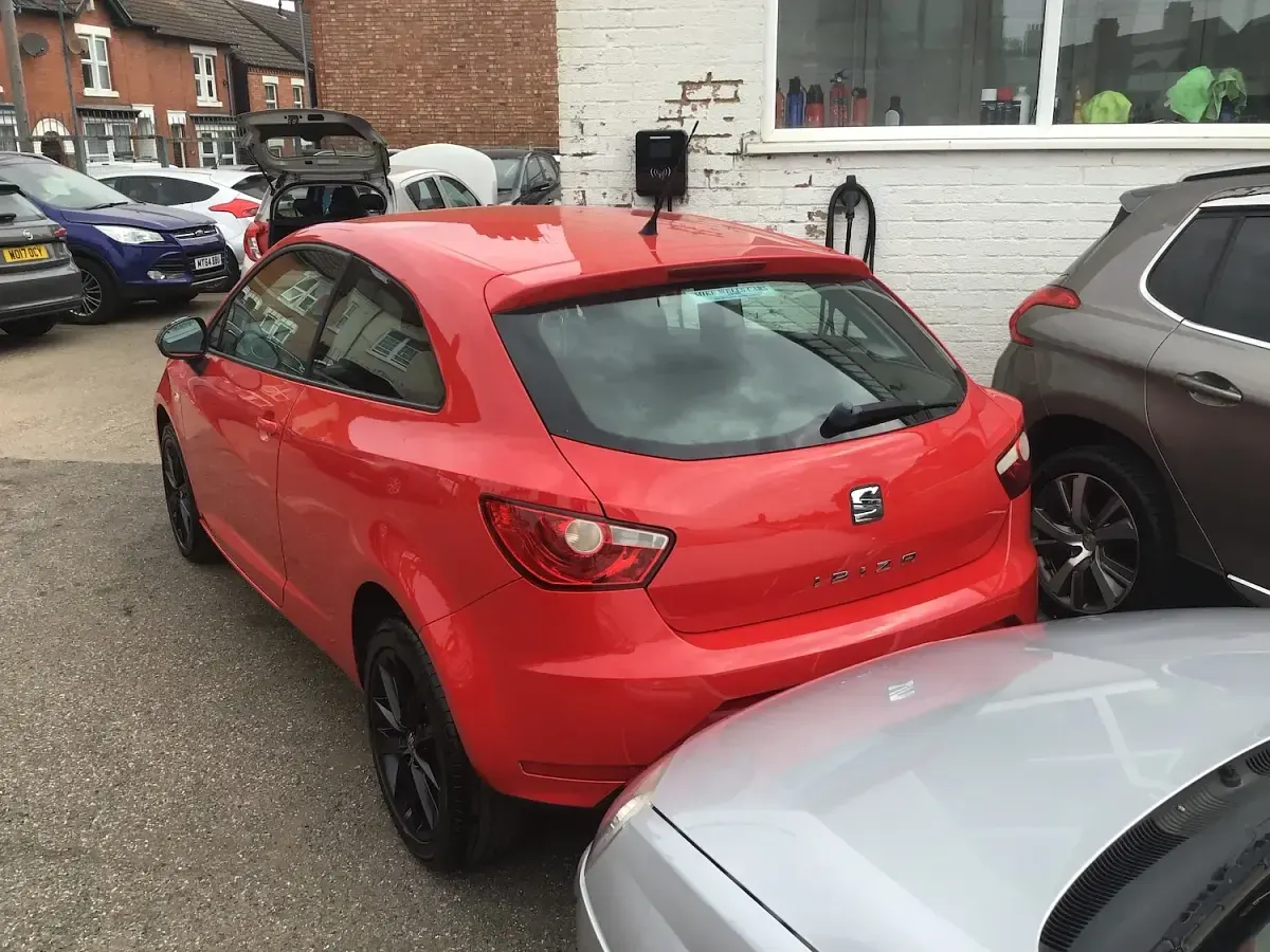 Used Seat Ibiza 2015 Red Hatchback