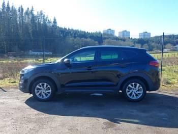 Used Hyundai Tucson SE 132 HP (97 kW) 2019 Black SUV