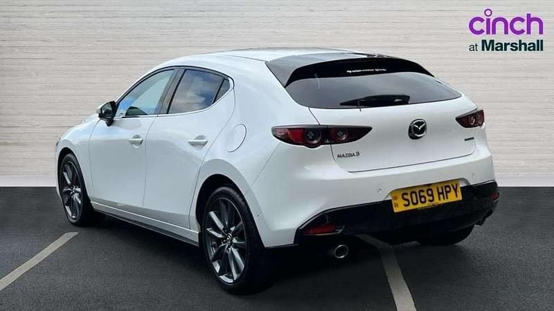 Used Mazda 3 Inclusive 162 HP (119 kW) 2019 White Hatchback