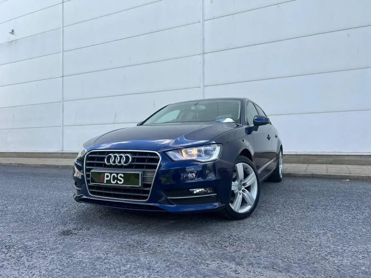 Used Audi A3 Sport 110 HP (80 kW) 2015 Blue Hatchback