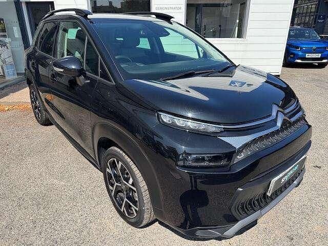 Black Used 2022 Citroën C3 Aircross PureTech SUV | £13,395 (A bit pricey) - Image 1/3