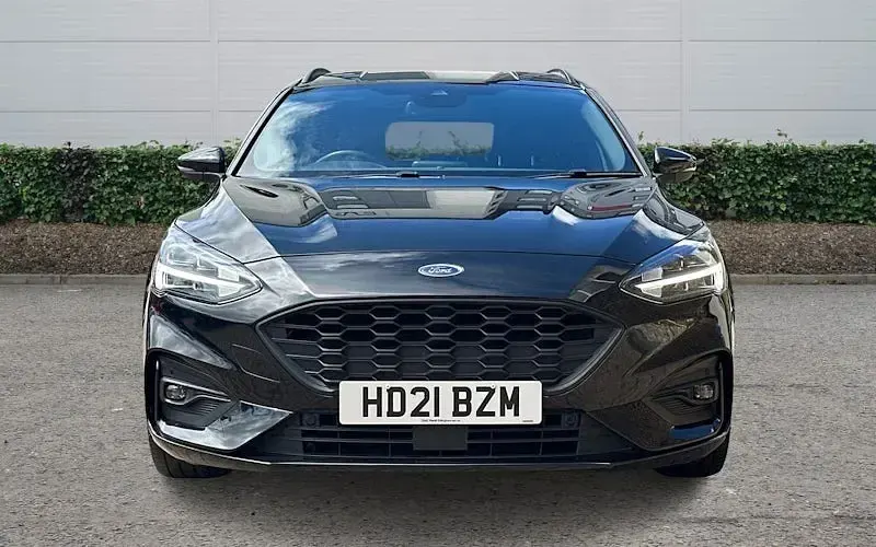 Used Ford Focus ST-Line X 120 HP (88 kW) 2021 Black Estate
