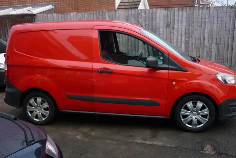 Used Ford Transit 2016 Red Van