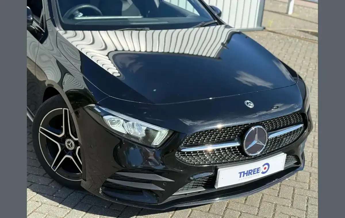Used Mercedes A180 AMG Line Premium 134 HP (98 kW) 2023 Black Hatchback