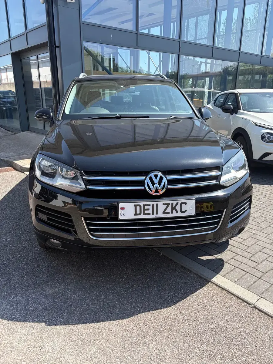 Used VW Touareg SE 245 HP (180 kW) 2011 Black SUV