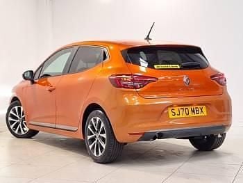 Used Renault Clio V Iconic 100 HP (73 kW) 2020 Orange Hatchback