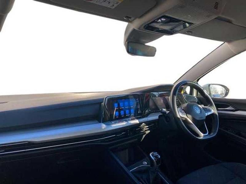 Used VW Golf VIII 130 HP (95 kW) 2021