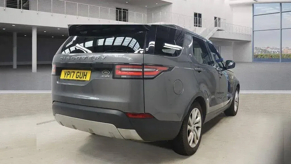 Used Land Rover Discovery 5 HSE 2017 Grey SUV