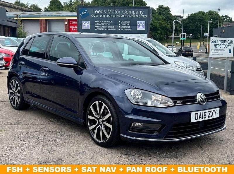 Blue Used 2016 VW Golf VII R-line Edition Hatchback | £12,695 (Fair price) - Image 1/4