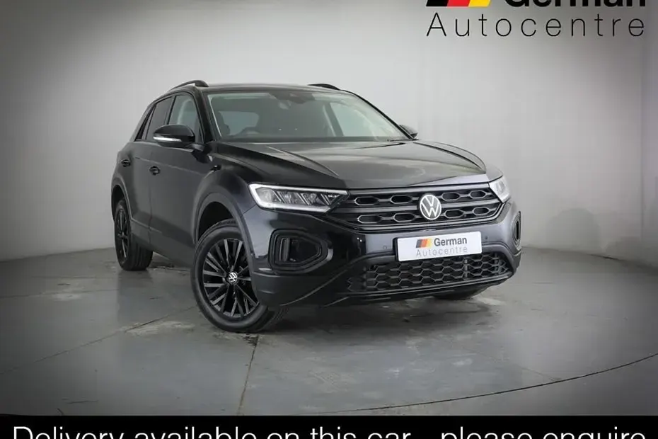 Usado VW T-Roc Life 150 HP (110 kW) 2023 Preto SUV