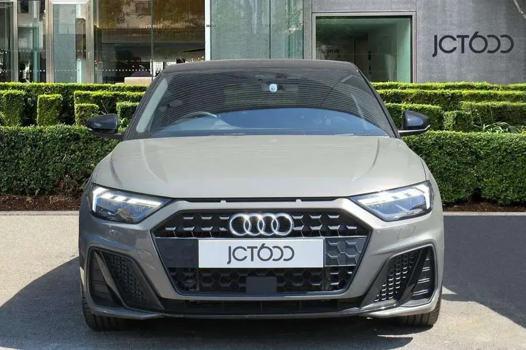 Used Audi A1 Black Edition 108 HP (79 kW) 2023 Grey SUV