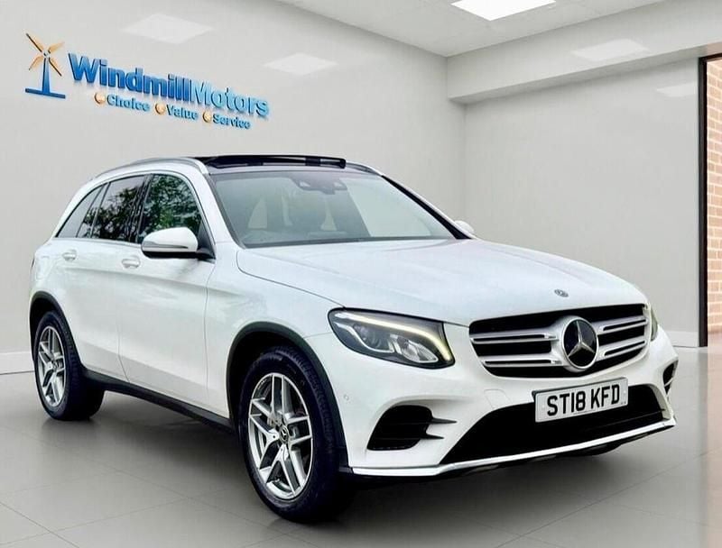 Used Mercedes GLC220 AMG line 2018 White Estate