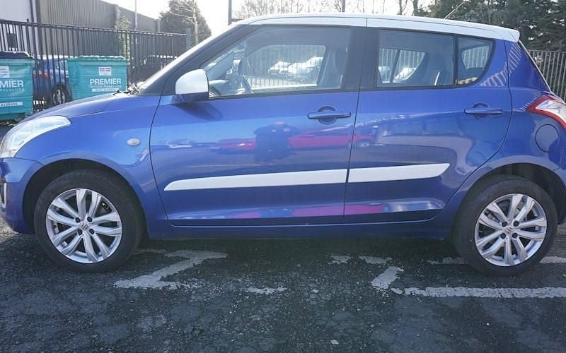 Used Suzuki Swift SZ3 94 HP (69 kW) 2015 Blue Hatchback
