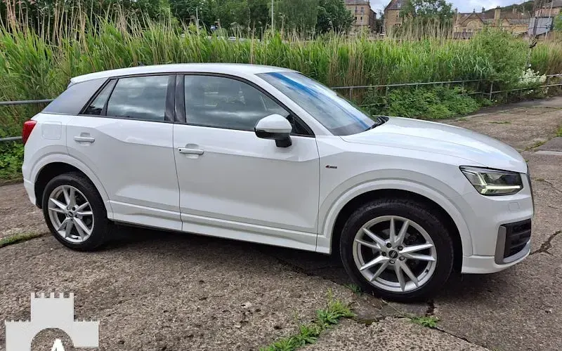 Used Audi Q2 S-Line 150 HP (110 kW) 2020 White SUV
