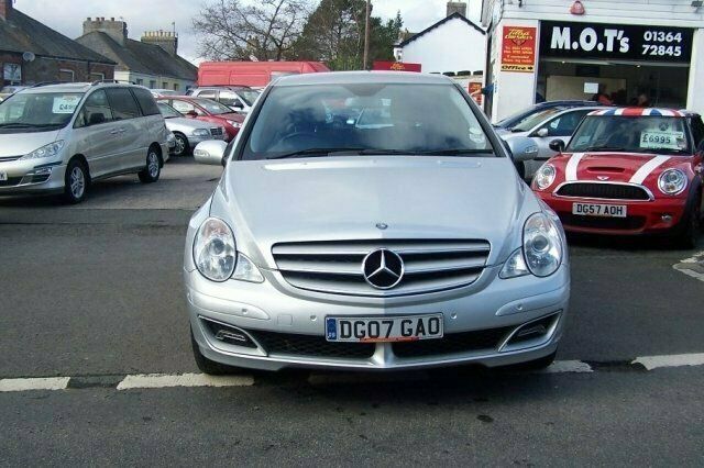 Used Mercedes R320 SE 2007 MPV