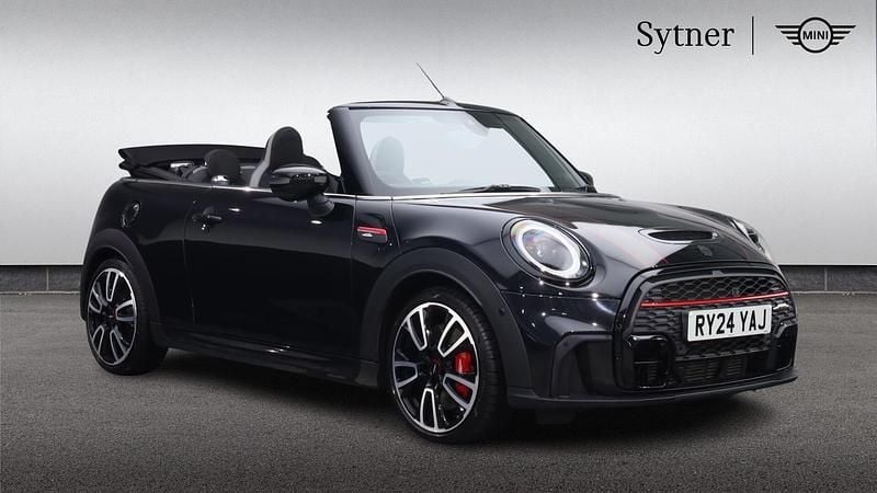 Used Mini John Cooper Works 228 HP (167 kW) 2024 Black Hatchback
