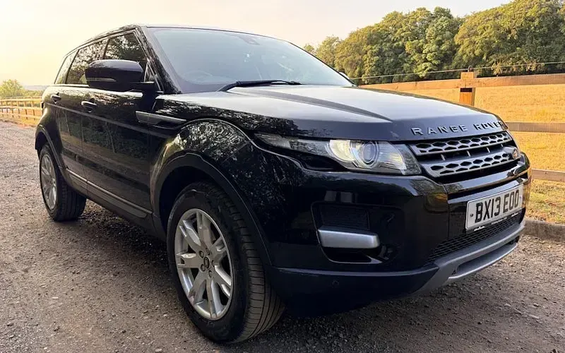 Used Land Rover Range Rover evoque Pure 190 HP (139 kW) 2015 Hatchback