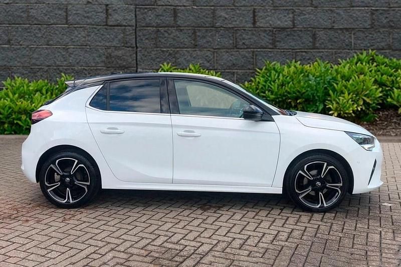 Used Vauxhall Corsa Edition 75 HP (55 kW) 2022 White Hatchback