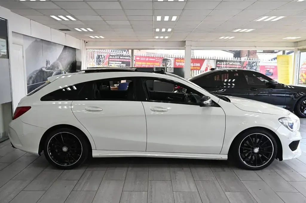 Used Mercedes CLA220 AMG 177 HP (130 kW) 2015 White Coupe