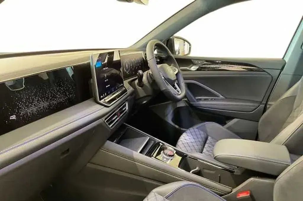 New VW Tiguan 150 HP (110 kW) 2025 SUV