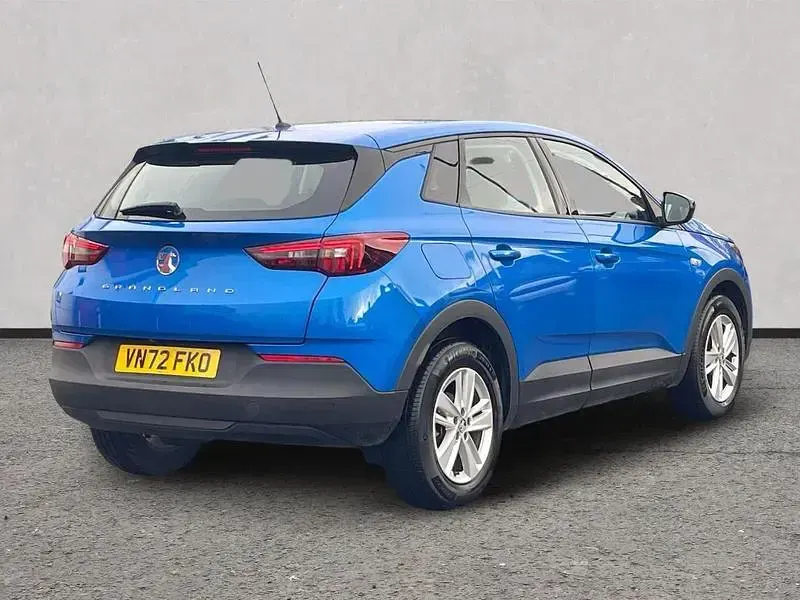 Second-hand Vauxhall Grandland X Design Edition 130 CP (95 kW) 2022 Albastru SUV