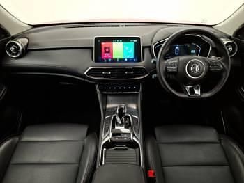 Used MG HS Excite 162 HP (119 kW) 2023 Red SUV