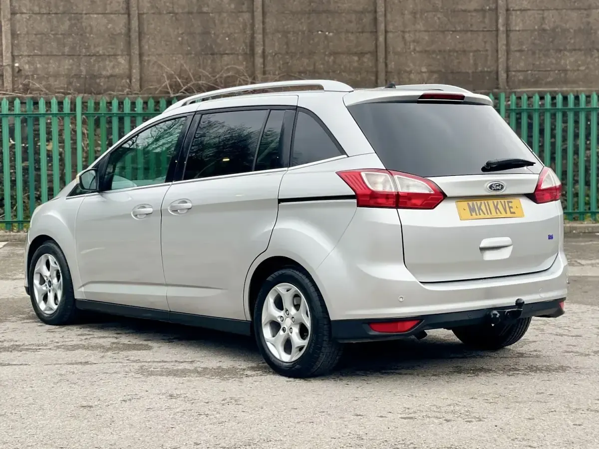 Used Ford Grand C-Max Zetec 2011 Silver MPV