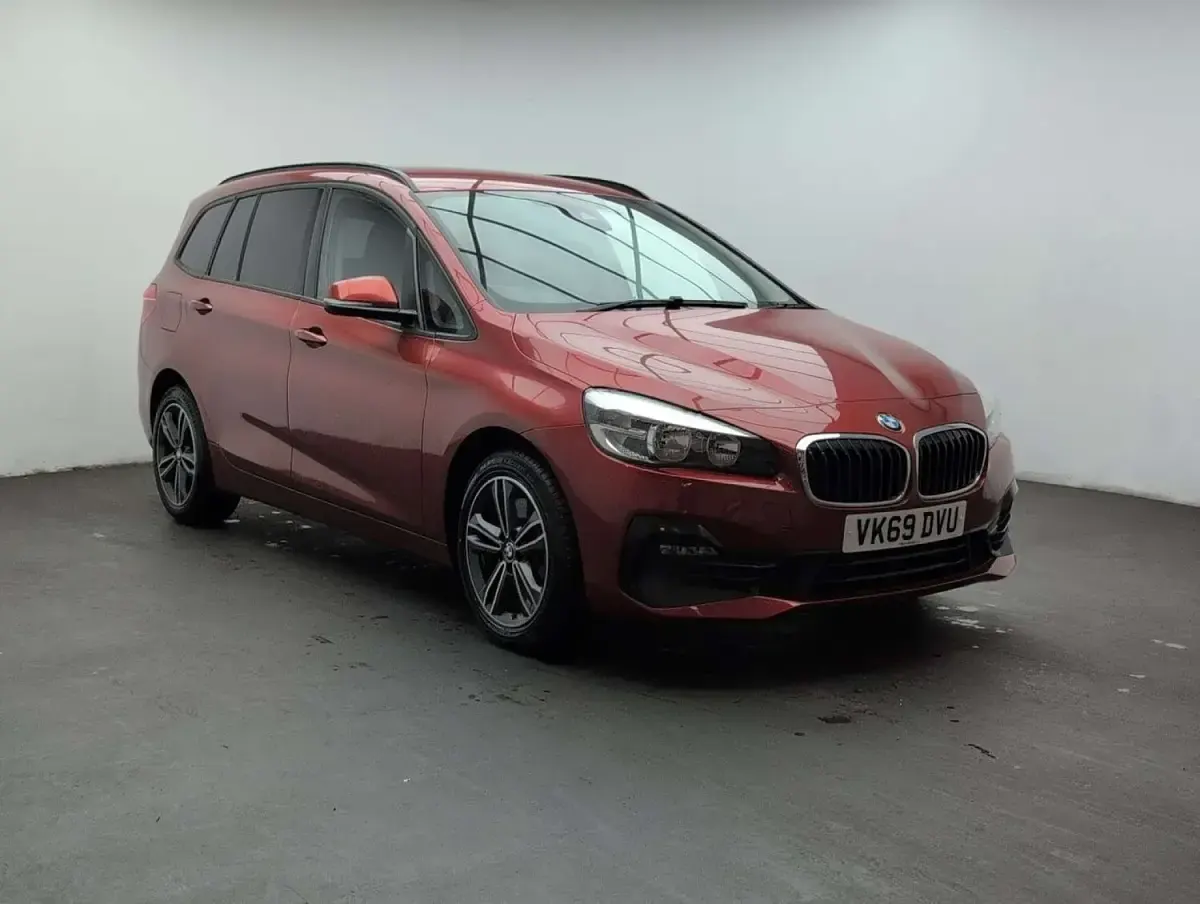 Used BMW 220 Sport Line 2019 Orange MPV