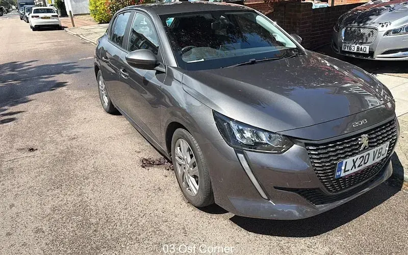 Used Peugeot 208 Active 75 HP (55 kW) 2020 Hatchback