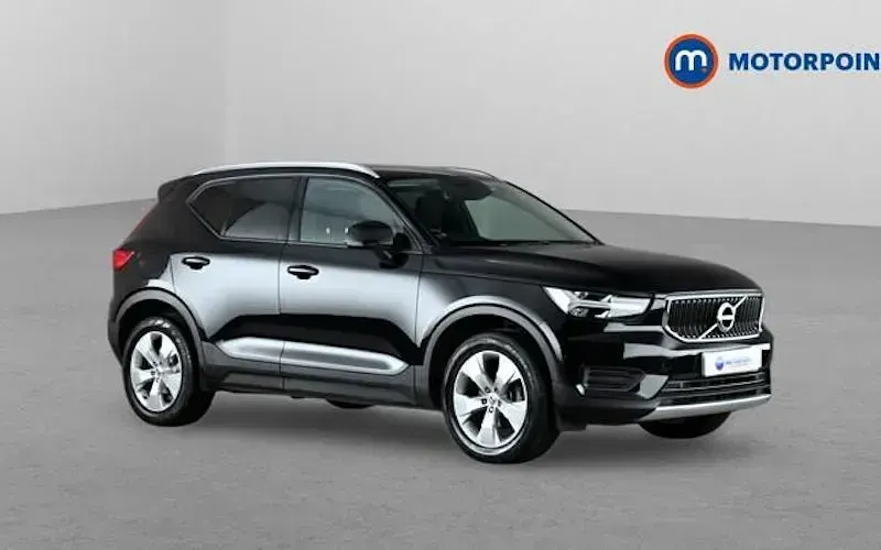 Used Volvo XC40 Momentum 163 HP (119 kW) 2021 SUV