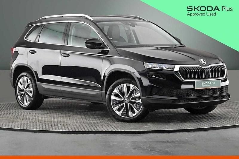 Black magic pearl effect Used 2024 Skoda Karoq SE L SUV | £24,287 (Good price) - Image 1/4