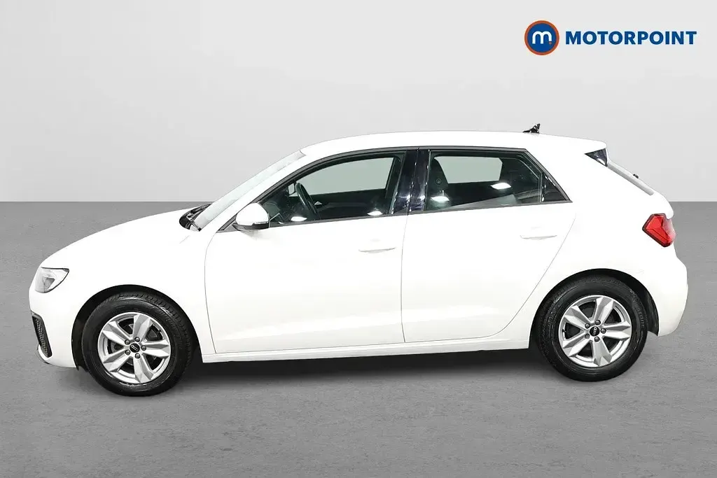 Begagnad Audi A1 2023 Vit SUV