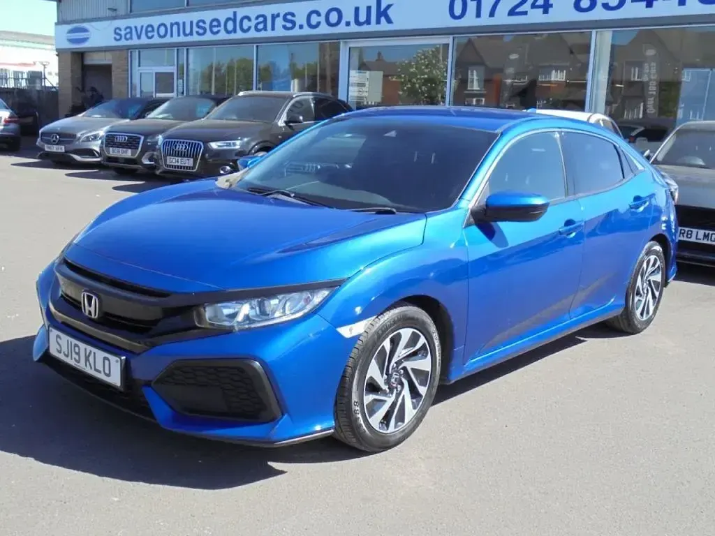 Begagnad Honda Civic SE 126 HK (92 kW) 2019 Blå Halvkombi