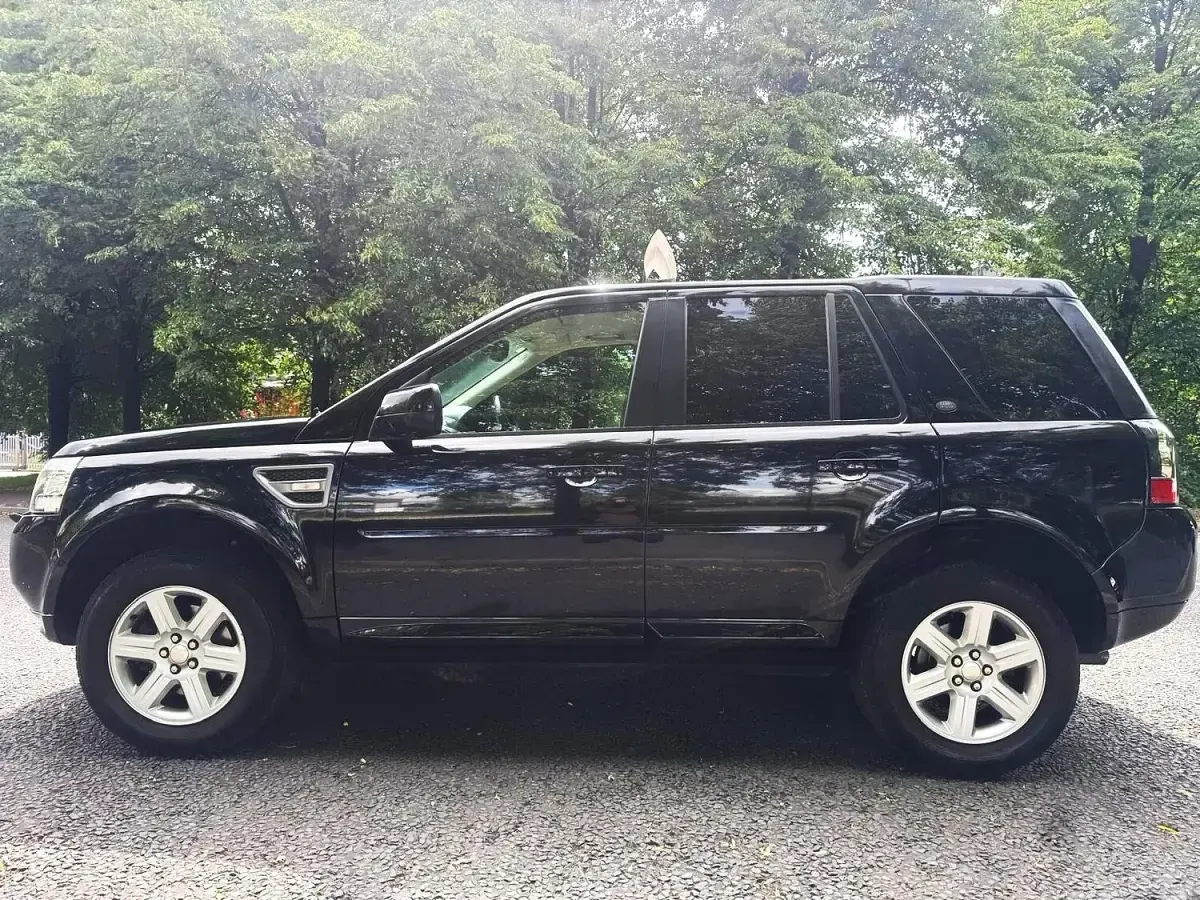 Used Land Rover Freelander 2 HSE 2014 Black SUV
