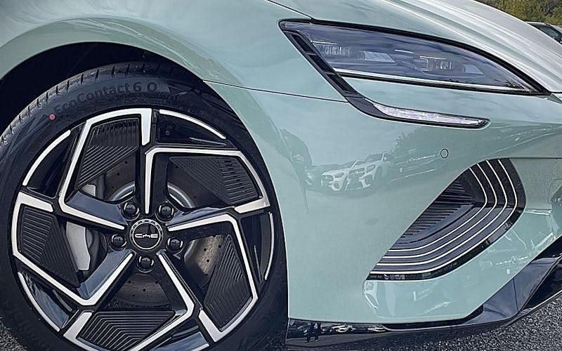 New BYD Seal Design 230 kW (313 HP) 2026 Sedan