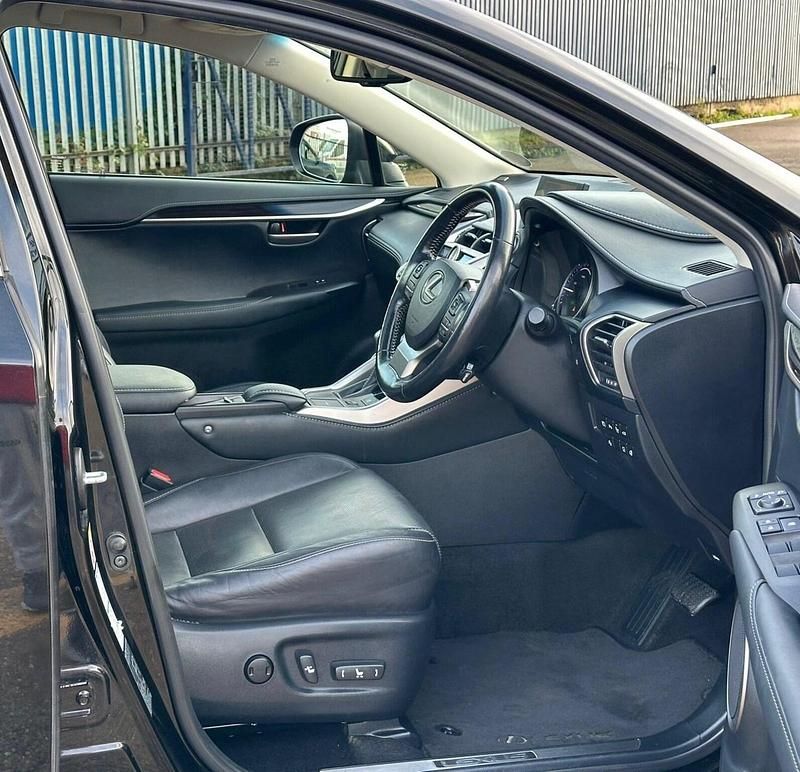 Used Lexus NX300h 2015 Black SUV