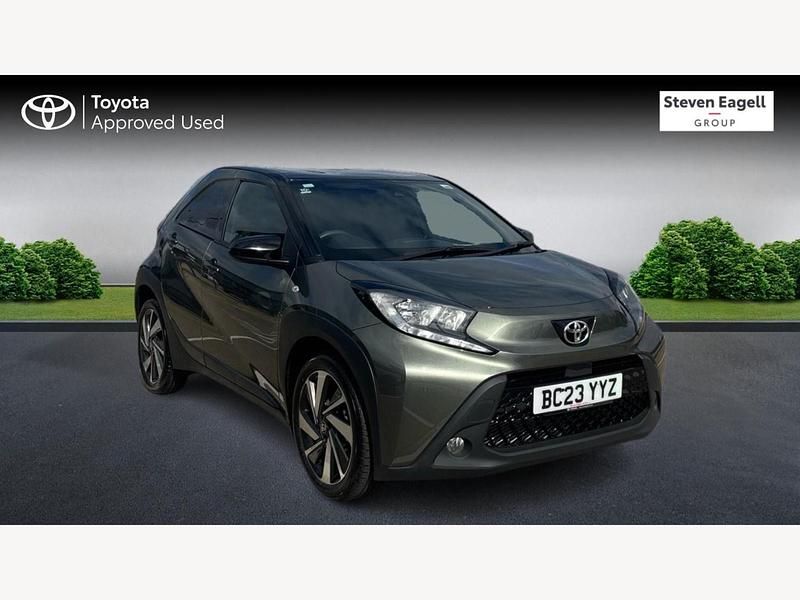 Green Used 2023 Toyota Aygo Hatchback | £16,137 (Fair price) - Image 1/3
