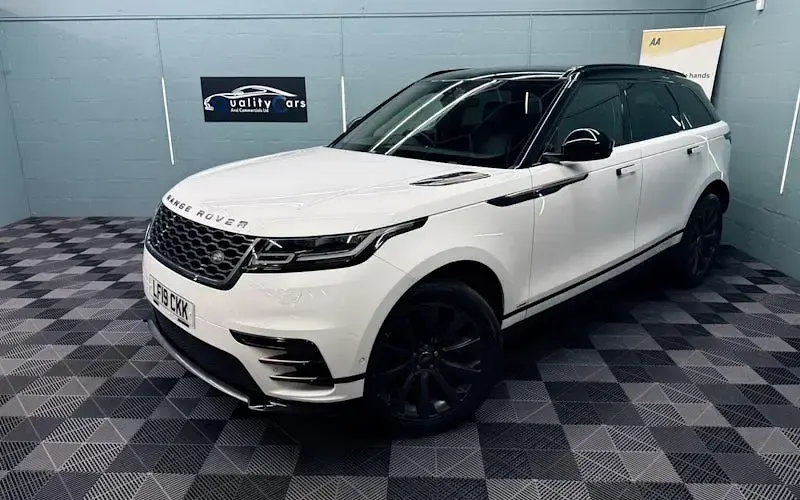 Used Land Rover Range Rover Velar SE Dynamic 179 HP (131 kW) 2020 SUV