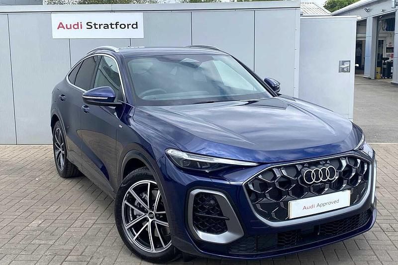 Blue New 2025 Audi Q5 Sport SUV | £59,950 - Image 1/4