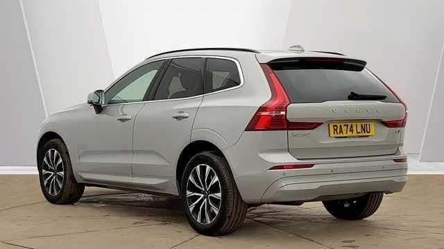 Used Volvo XC60 Core 247 HP (181 kW) 2025 SUV