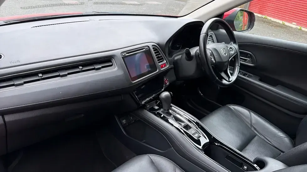 Used Honda HR-V EX 130 HP (95 kW) 2018 Red SUV