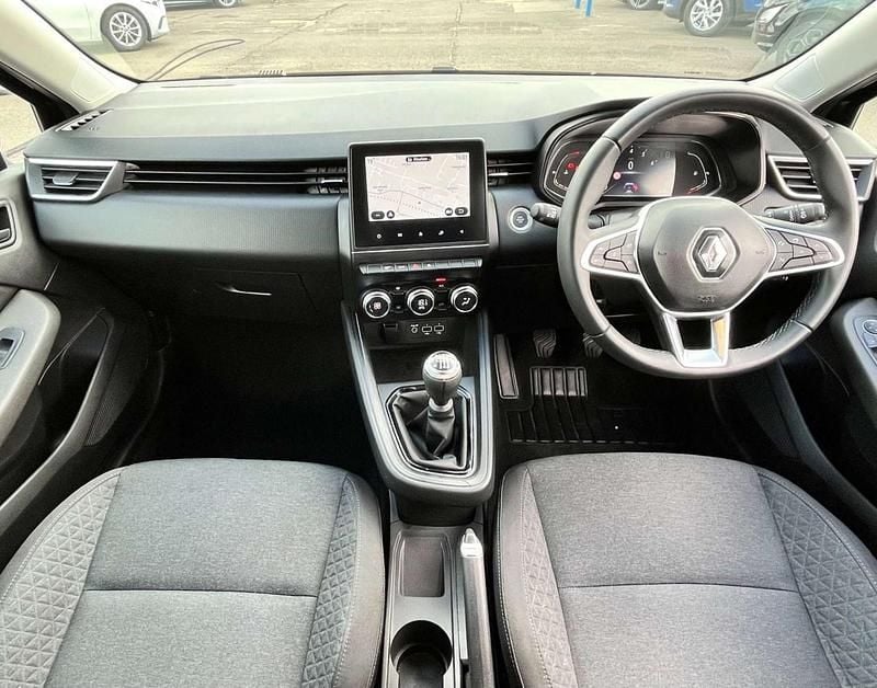 Used Renault Clio V Evolution 90 HP (66 kW) 2023 Black Hatchback