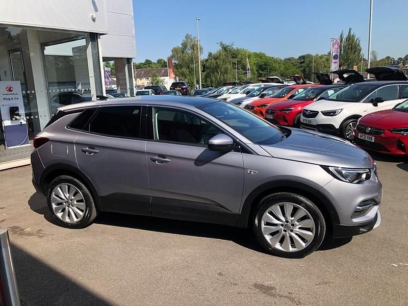 Used Vauxhall Grandland X Elite 130 HP (95 kW) 2020 Grey SUV
