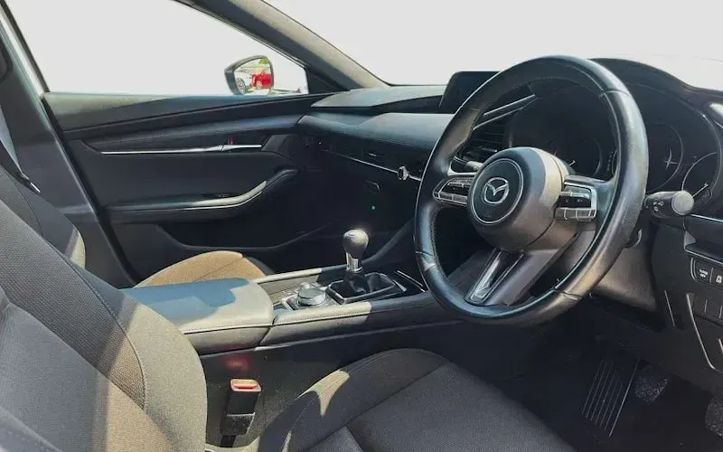 Used Mazda 3 Inclusive 122 HP (89 kW) 2022 Hatchback