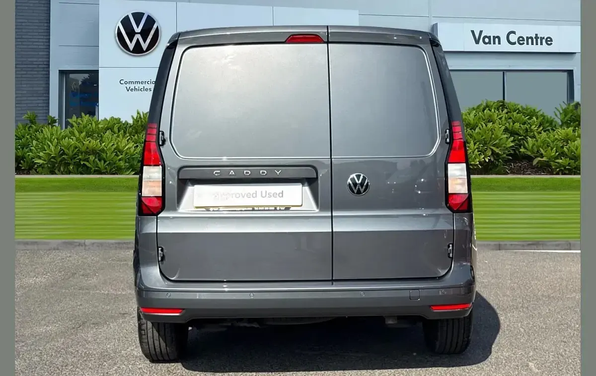Used VW Caddy 120 HP (88 kW) 2025 Grey MPV