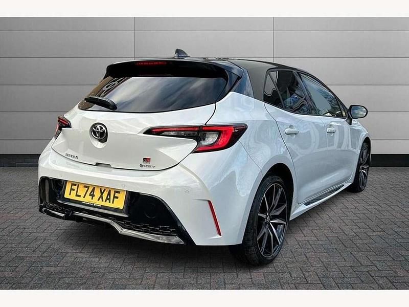 Used Toyota Corolla Sport 196 HP (144 kW) 2024 Ash grey with black roof Hatchback